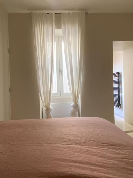 Welcoming, Lovely, Calm & Centrally Located Flat Dijon Extérieur photo